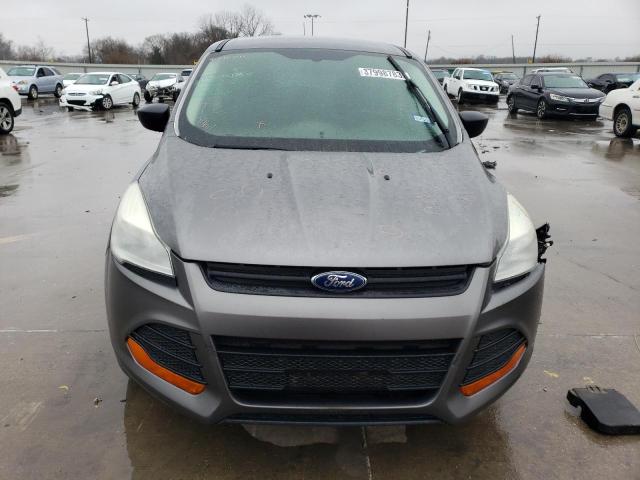 صورة رقم 5 من المزاد - 2013 FORD ESCAPE S مع VIN 1FMCU0F78DUB46100
