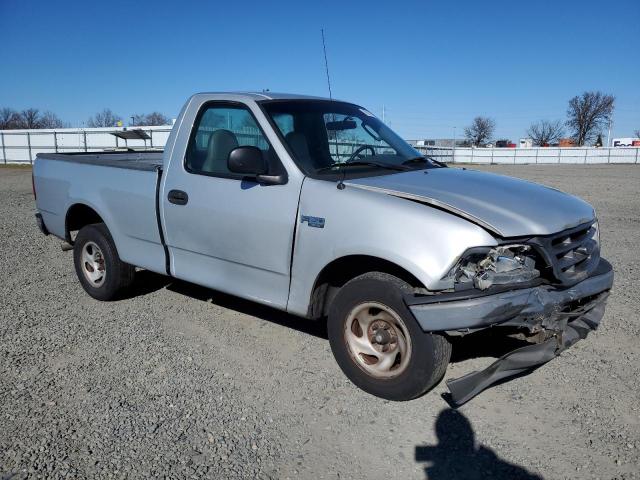 Photo 4 from auction – 2003 FORD F150 with VIN 2FTRF17283CB03392