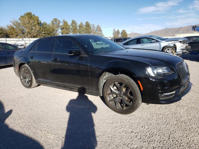 Photo 4 from auction – 2021 CHRYSLER 300 S with VIN 2C3CCABT0MH657601