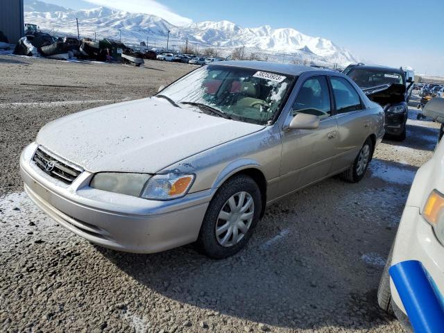 TOYOTA CAMRY 2000 with VIN 4T1BG22K7YU982351 - Photo from auction