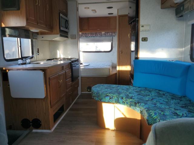 Photo 10 from auction – 2000 FORD ECONOLINE with VIN 1FDWE35S5YHB09411