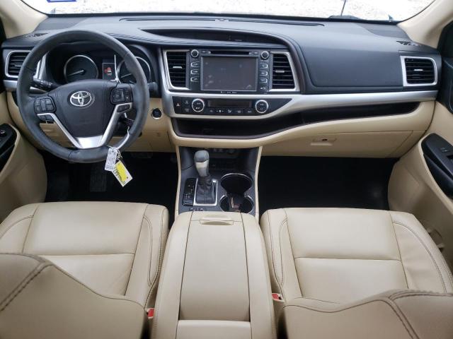Photo 8 from auction – 2018 TOYOTA HIGHLANDER with VIN 5TDKZRFH7JS529475