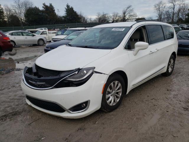 CHRYSLER PACIFICA T 2017 with VIN 2C4RC1BG3HR526834 - Photo from auction
