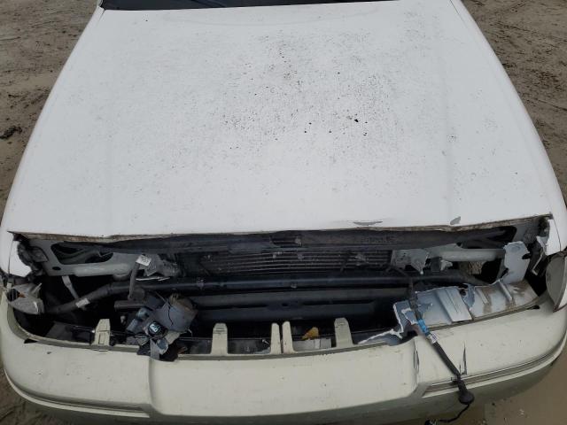 Photo 11 from auction – 2004 MERCURY GRAND MARQ with VIN 2MEFM74W74X654313