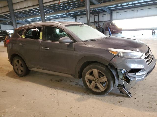 Photo 4 from auction – 2018 HYUNDAI TUCSON SEL with VIN KM8J3CA40JU640973