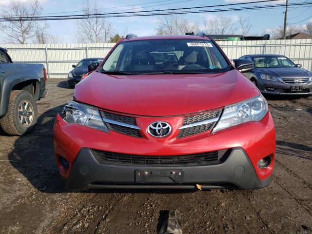 Photo 5 from auction – 2015 TOYOTA RAV4 LE with VIN JTMBFREV4FJ047180