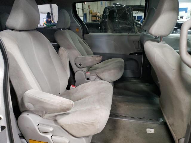 Photo 11 from auction – 2012 TOYOTA SIENNA with VIN 5TDZK3DC7CS191828