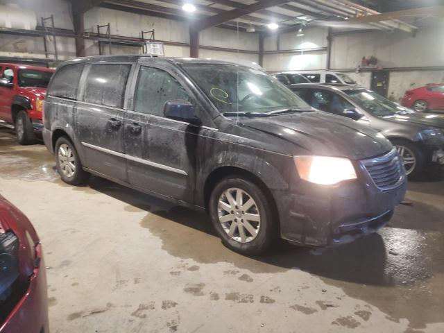 Photo 4 from auction – 2013 CHRYSLER TOWN & COU with VIN 2C4RC1BG9DR683052