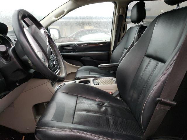 Photo 7 from auction – 2015 CHRYSLER TOWN & COU with VIN 2C4RC1CGXFR693218