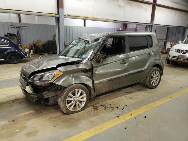 KIA SOUL + 2013 with VIN KNDJT2A6XD7533447 - Photo from auction