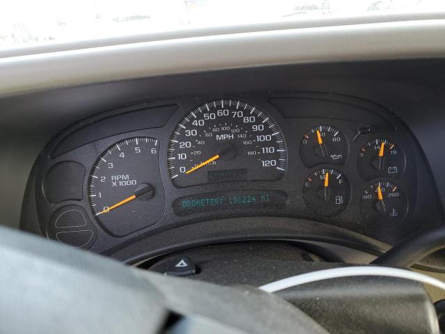 Photo 9 from auction – 2005 GMC NEW SIERRA with VIN 2GTEK19B451332898