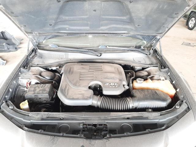 Photo 11 from auction – 2017 CHRYSLER 300C with VIN 2C3CCAEG0HH610198