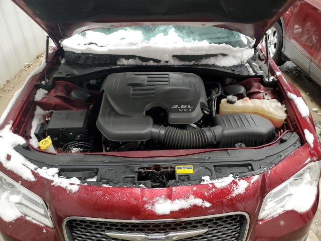 Photo 11 from auction – 2016 CHRYSLER 300C with VIN 2C3CCAKG2GH142591