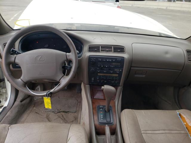 Photo 8 from auction – 1994 LEXUS ES 300 with VIN JT8GK13T2R0025336