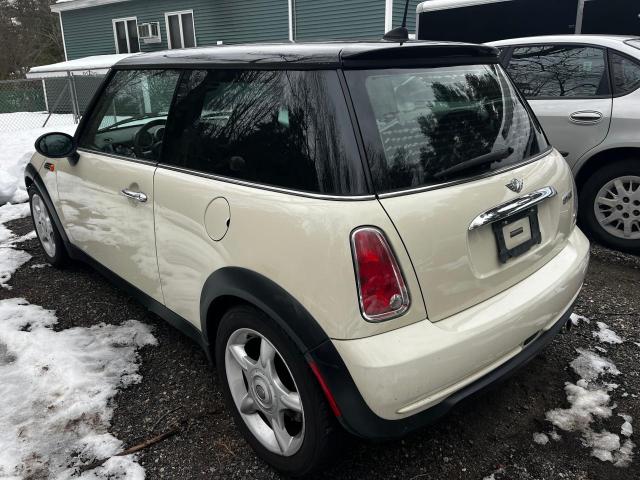 Photo 3 from auction – 2006 MINI COOPER with VIN WMWRC33596TK70940