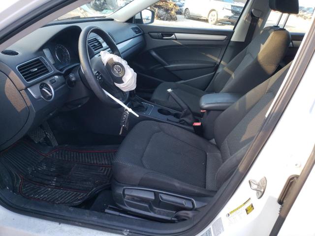 Photo 7 from auction – 2015 VOLKSWAGEN PASSAT S with VIN 1VWAT7A36FC107653