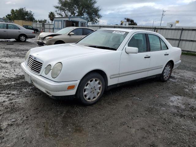 MERCEDES-BENZ E 320 1997 with VIN WDBJF55F1VJ026541 - Photo from auction