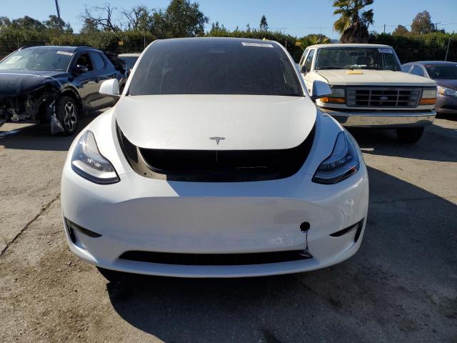 Photo 5 from auction – 2022 TESLA MODEL Y with VIN 7SAYGAEE0NF456620