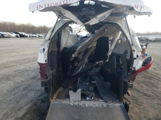 Photo 6 from auction – 2017 TOYOTA SIENNA with VIN 5TDZZ3DC1HS852532