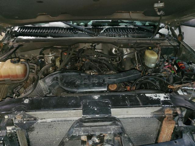 Photo 11 from auction – 2002 CHEVROLET SILVERADO with VIN 1GCHK29U42E171919