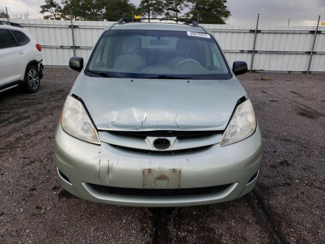 Photo 5 from auction – 2010 TOYOTA SIENNA CE with VIN 5TDKK4CC5AS338525