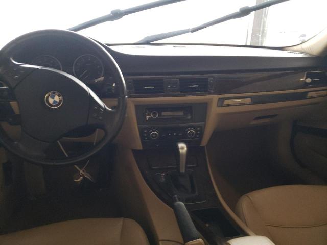Photo 8 from auction – 2006 BMW 325 I with VIN WBAVB13596KX43859