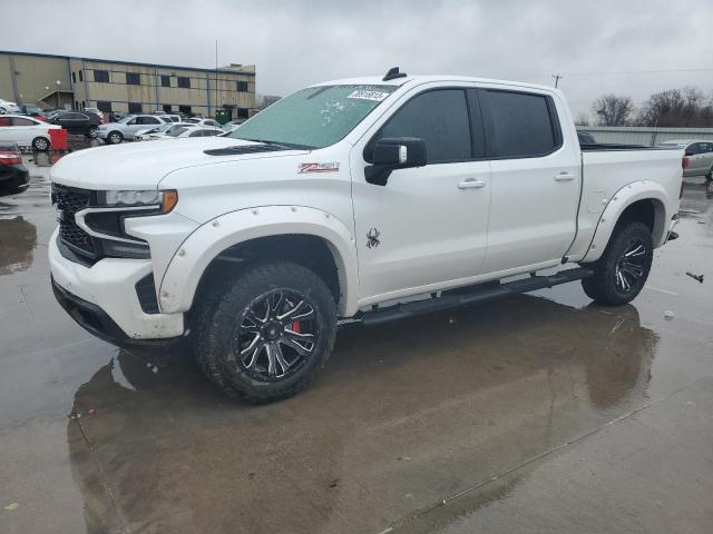 CHEVROLET SILVERADO 2022 with VIN 1GCUYEED6NZ160924 - Photo from auction