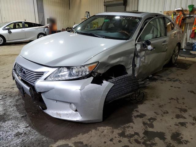 LEXUS ES 300H 2013 with VIN JTHBW1GG5D2001976 - Photo from auction