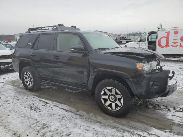 Photo 4 from auction – 2017 TOYOTA 4RUNNER SR with VIN JTEBU5JR5H5412237