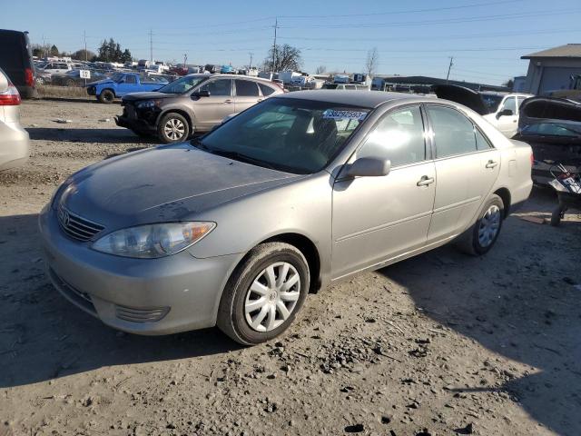 TOYOTA CAMRY LE 2005 with VIN 4T1BE32K05U946945 - Photo from auction