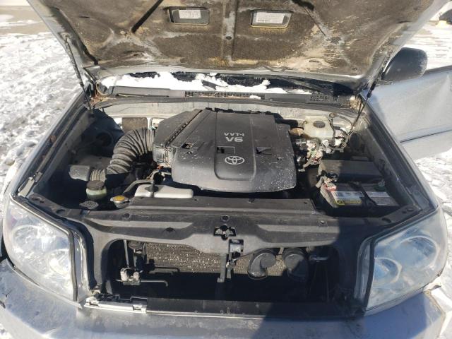 Photo 11 from auction – 2003 TOYOTA 4RUNNER SR with VIN JTEBU14R538007216