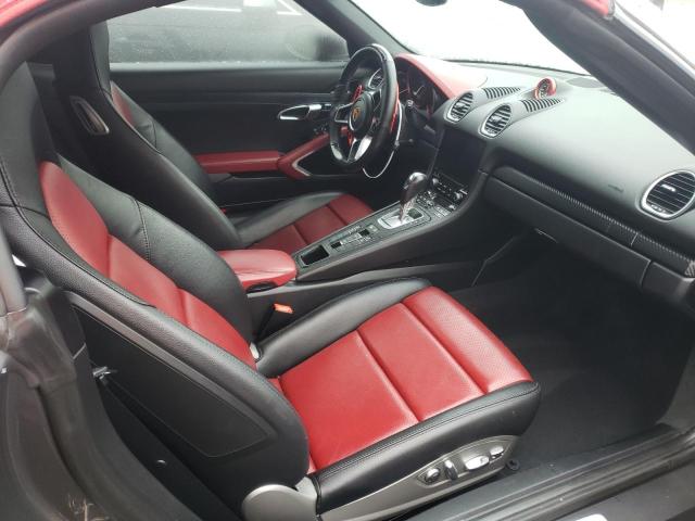 Photo 10 from auction – 2017 PORSCHE BOXSTER with VIN WP0CA2A85HS220552