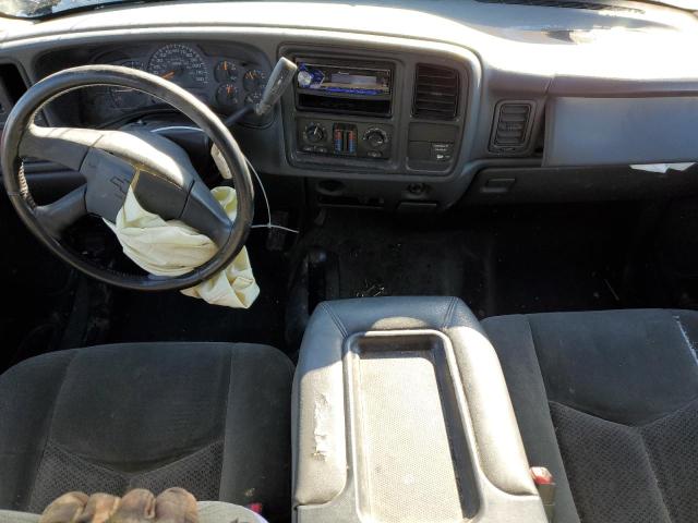 Photo 8 from auction – 2003 CHEVROLET SILVERADO with VIN 2GCEK19T131335795
