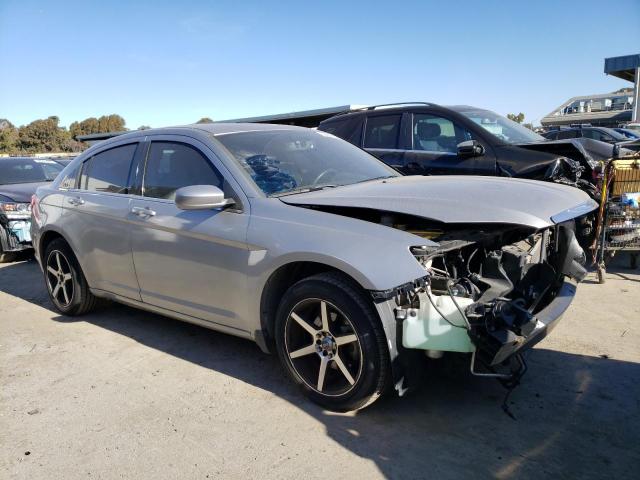 Photo 4 from auction – 2013 CHRYSLER 200 TOURIN with VIN 1C3CCBBB5DN585086