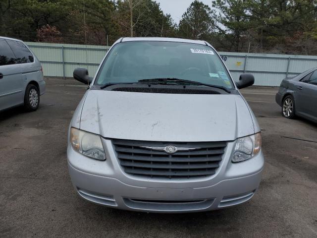 Photo 5 from auction – 2007 CHRYSLER TOWN & COU with VIN 1A4GJ45R97B208686