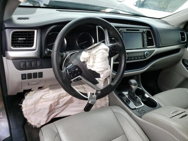 Photo 8 from auction – 2014 TOYOTA HIGHLANDER with VIN 5TDKKRFH7ES032095