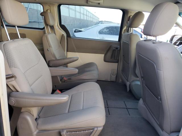 Photo 11 from auction – 2009 CHRYSLER TOWN & COU with VIN 2A8HR44E49R665324