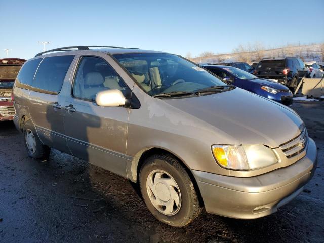 Photo 4 from auction – 2002 TOYOTA SIENNA LE with VIN 4T3ZF13C22U461555