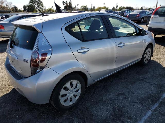 Photo 3 from auction – 2012 TOYOTA PRIUS C with VIN JTDKDTB33C1510573