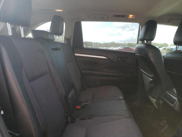 Photo 10 from auction – 2017 TOYOTA HIGHLANDER with VIN 5TDZZRFH5HS225814