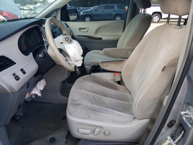 Photo 7 from auction – 2013 TOYOTA SIENNA LE with VIN 5TDKK3DC9DS404250
