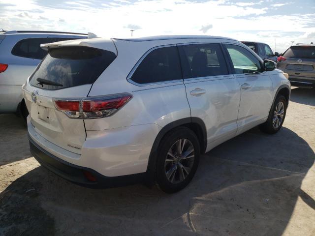 Photo 3 from auction – 2015 TOYOTA HIGHLANDER with VIN 5TDJKRFH2FS182077