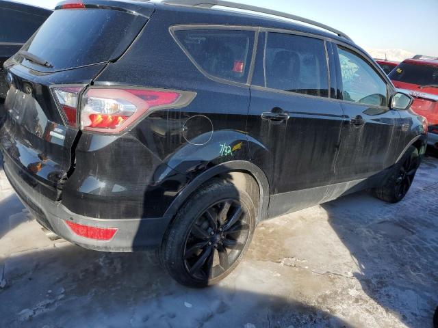 Photo 3 from auction – 2017 FORD ESCAPE SE with VIN 1FMCU0G95HUB02755