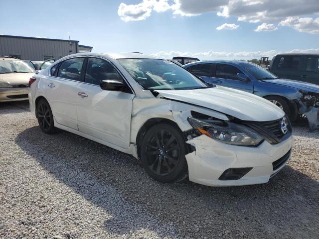 Photo 4 from auction – 2017 NISSAN ALTIMA 2.5 with VIN 1N4AL3AP6HC218940