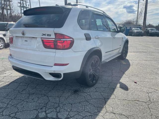 Photo 4 from auction – 2011 BMW X5 XDRIVE5 with VIN 5UXZV8C59BL417941
