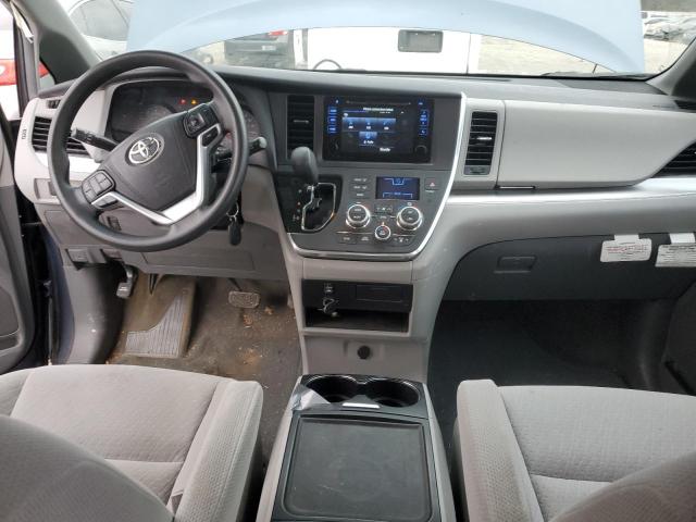 Photo 8 from auction – 2017 TOYOTA SIENNA LE with VIN 5TDJZ3DC1HS159876