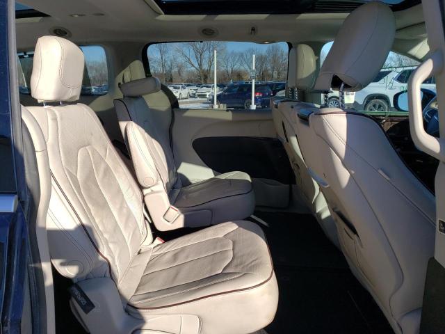 Photo 11 from auction – 2017 CHRYSLER PACIFICA L with VIN 2C4RC1GG1HR602852