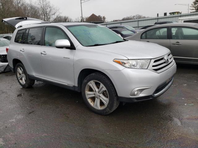 Photo 4 from auction – 2013 TOYOTA HIGHLANDER with VIN 5TDDK3EH2DS266375