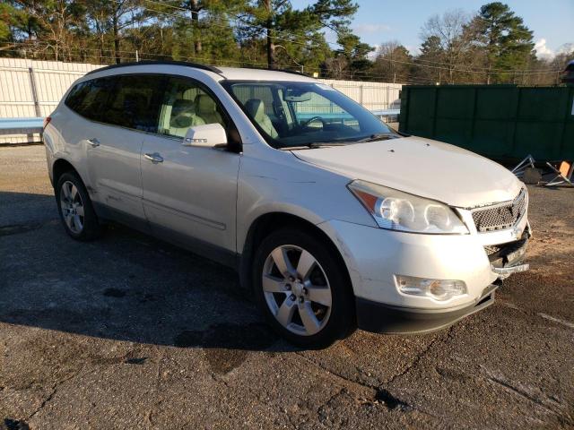 Photo 4 from auction – 2011 CHEVROLET TRAVERSE L with VIN 1GNKVLED4BJ336651