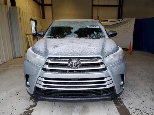 Photo 5 from auction – 2018 TOYOTA HIGHLANDER with VIN 5TDBZRFH7JS803404